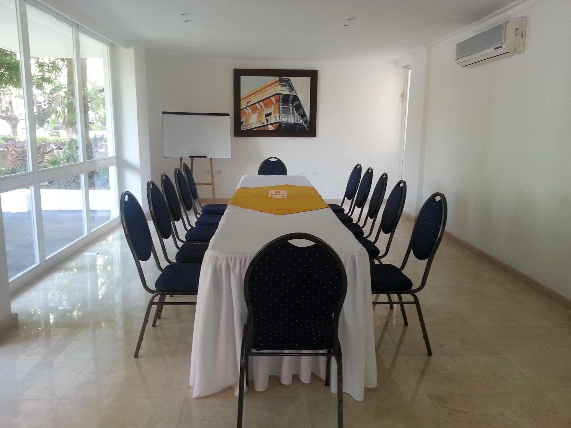 Vallclaire Suites Barranquilla  Ngoại thất bức ảnh